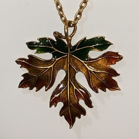 Vintage Green, Gold & Brown Enamel Maple Leaf Pendant Necklace - Picture 1 of 5